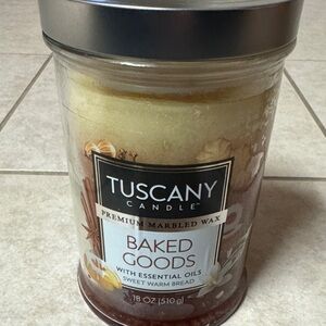 Tuscany Candle Baked Goods Scented Candle